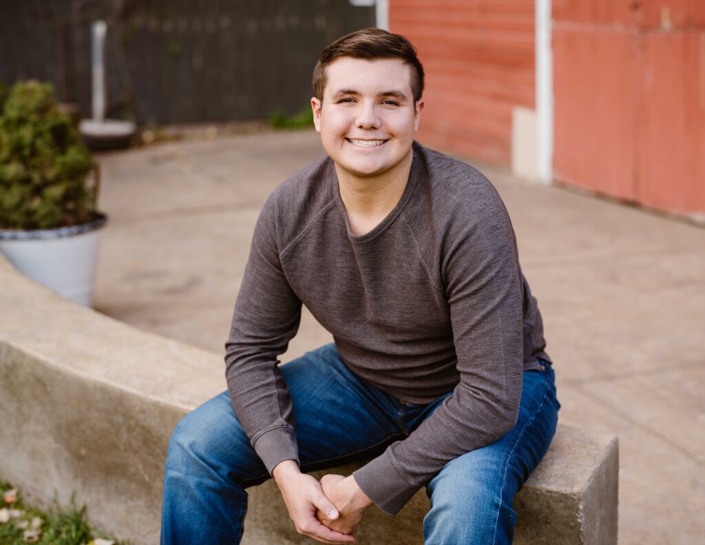 Fort Collins Family Photographer Captures the Gonzalez Family at Osborn Farm in Loveland, Colorado